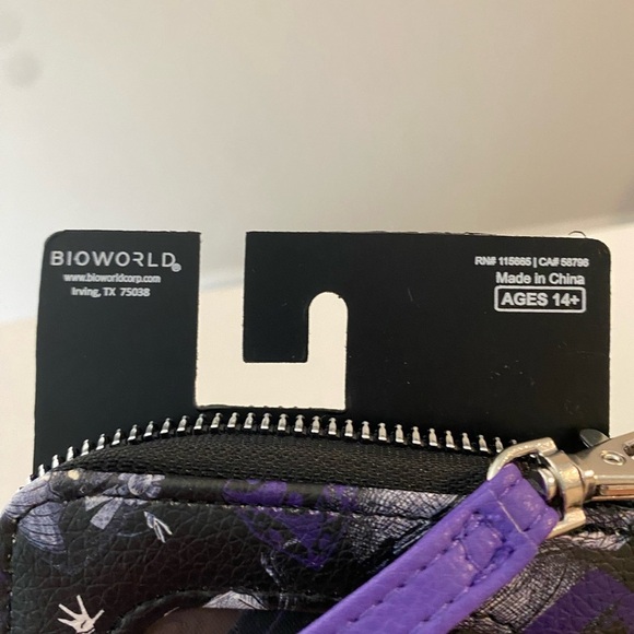 Hot Topic Disney The Nightmare Before Christmas Sketch Tech Wallet - Picture 9 of 9